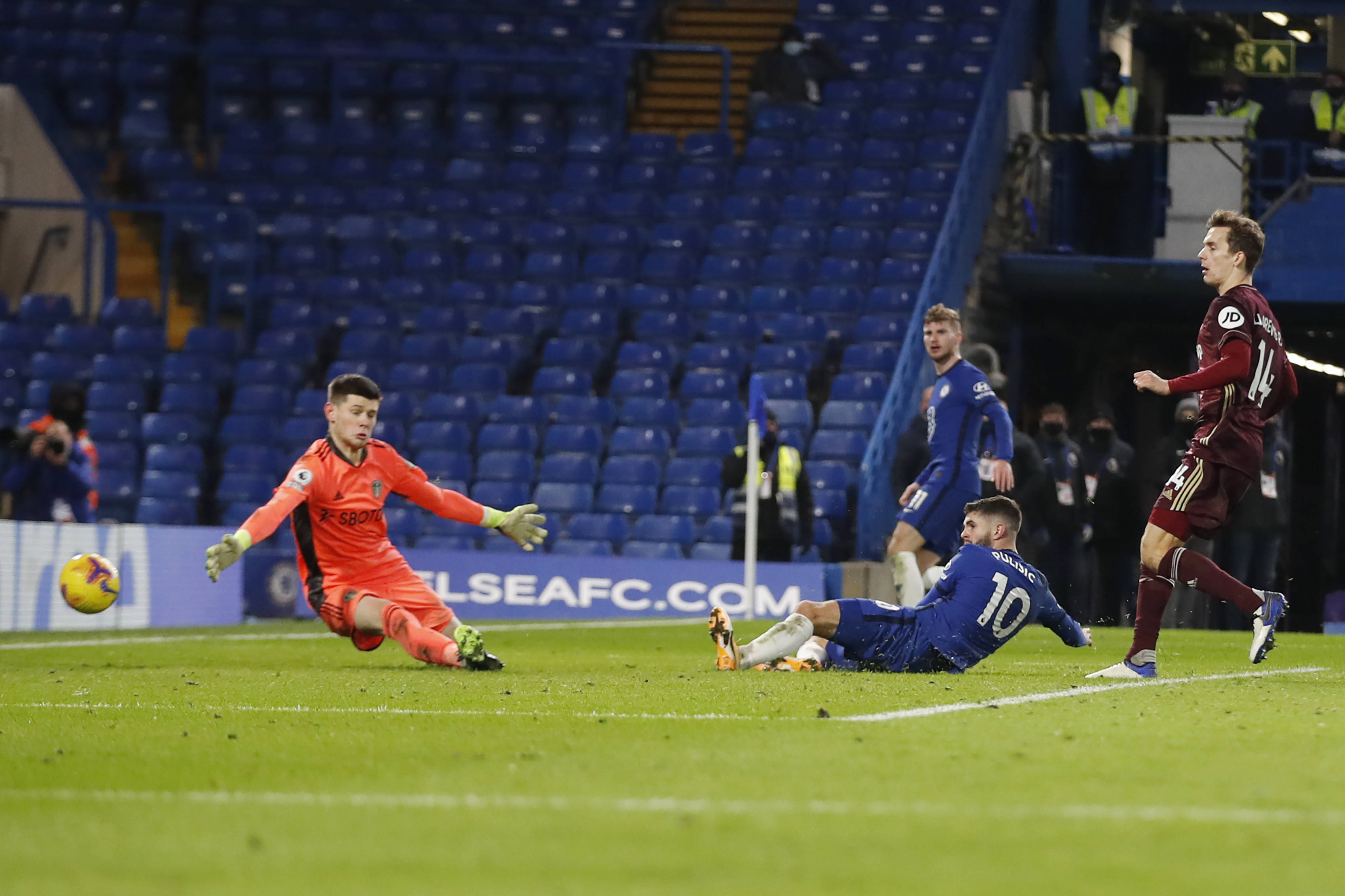 場再現昔日 場再現昔日